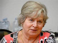 Der Geschäftsführer würdigte die langjährige Arbeit für das Unternehmen.
