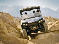 Der Geländewagen Bad Boy fährt dank Teile aus Soběslav.