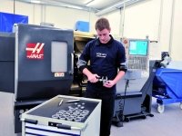 Das neue __Ausbildungszentrum__ wartet auf Sie!