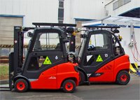 Hochhubwagen im Isover Častolovice wechseln auf CNG